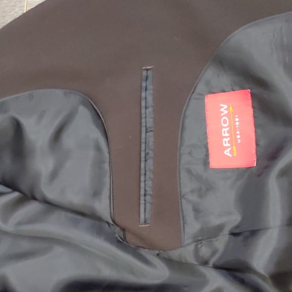 2/$50 - 2XL Dark Brown Men's Formal Suit - Picture 6 of 9